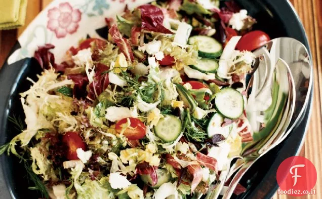 Insalata greca tritata con Vinaigrette di scalogno