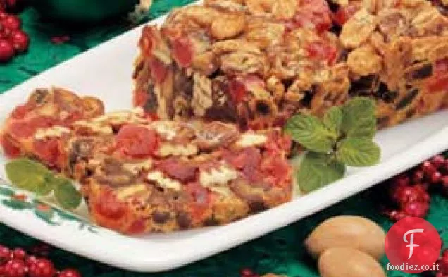 Torta di frutta con datteri e noci pecan