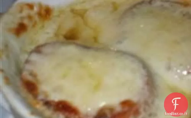 Zuppa di cipolle francese in stile meridionale