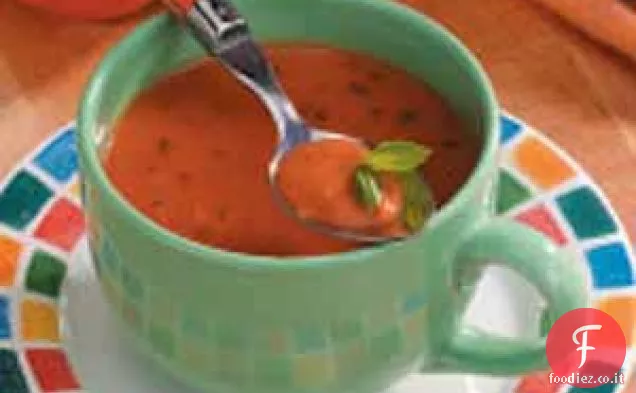 Zuppa di pomodoro e basilico