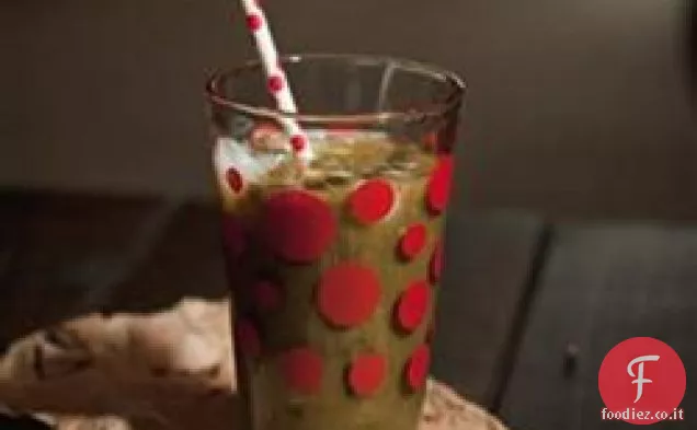 Frullato verde rinfrescante invernale