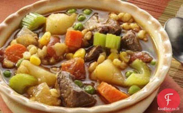 Zuppa di verdure, manzo e orzo