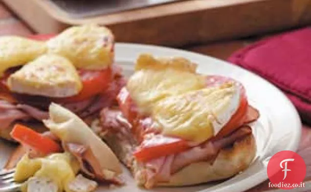 Panini al prosciutto e brie