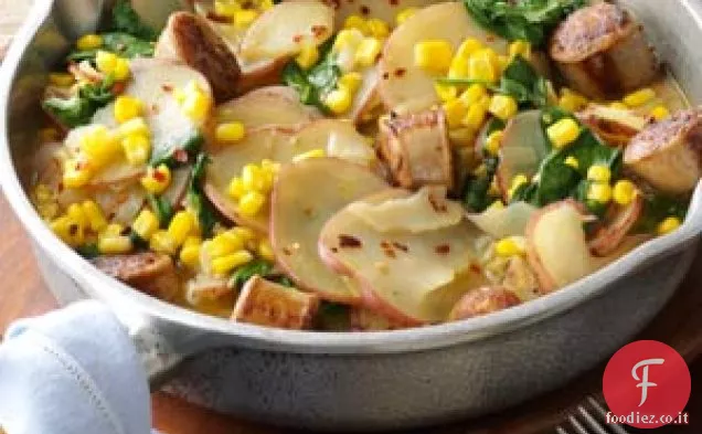 Cena in padella con salsiccia e verdure