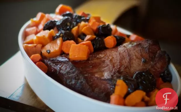 Petto brasato di sidro con Tzimmes