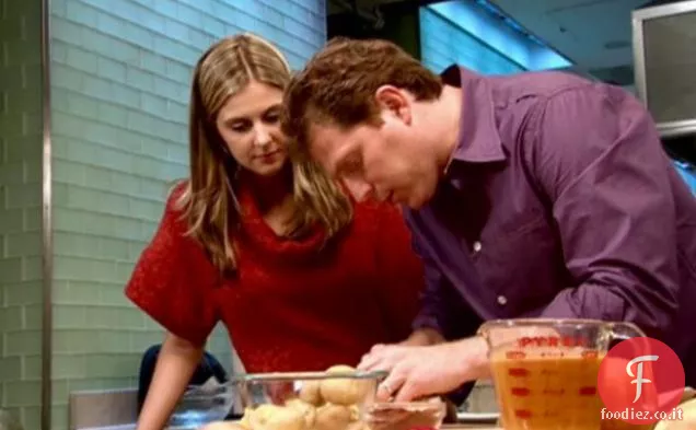 Spiedini di maiale, patate e formaggio di capra con paprika affumicata