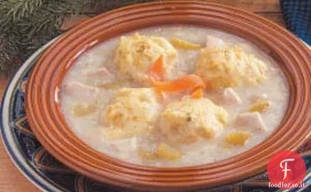 Stufato di gnocchi di pollo e carote