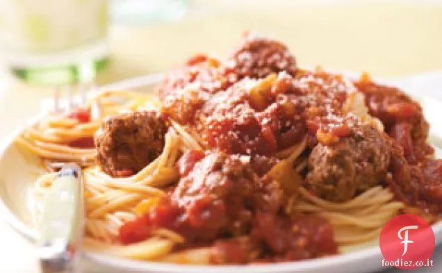 Spaghetti e polpette cotti lentamente