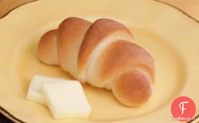 Panini a mezzaluna dorati