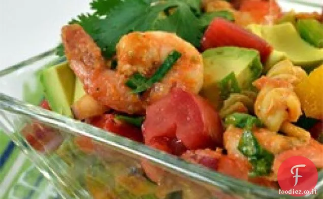 Insalata di pasta con gamberi e coriandoli