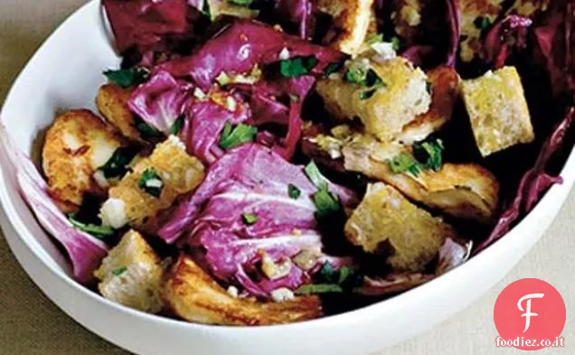 Insalata di Radicchio e Halloumi con condimento di acciughe al limone