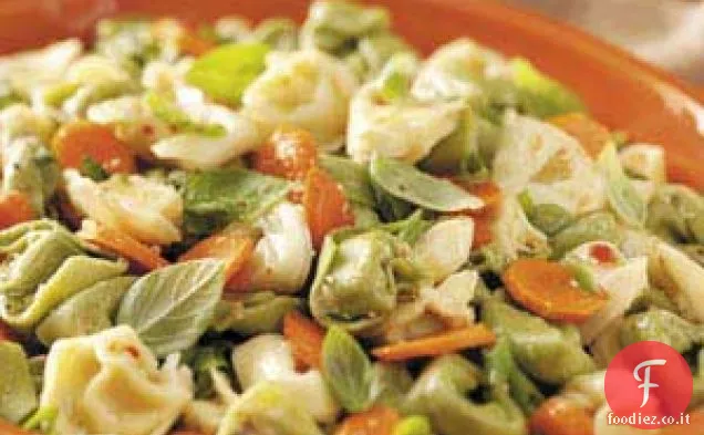 Insalata di tortellini di carote