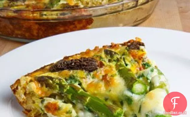 Quiche di asparagi, spugnole e rampe con crosta di riso integrale