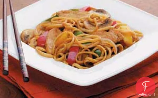 Lo Mein di tacchino saltato in padella