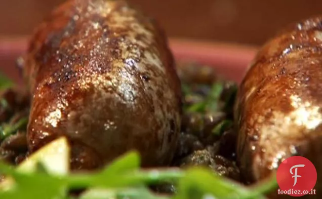 Salsiccia con lenticchie all'aglio