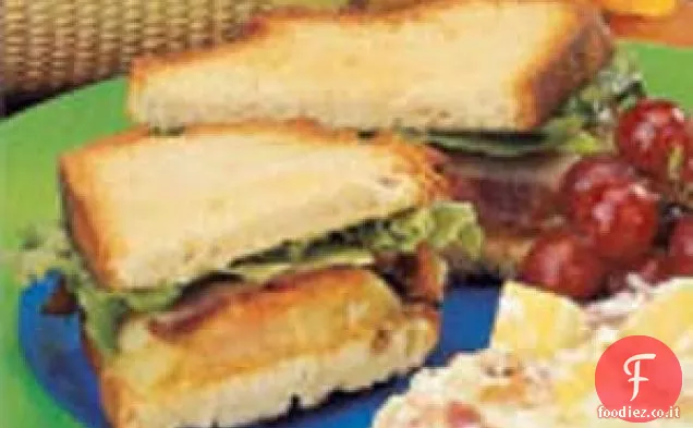 Panini con pomodori verdi fritti