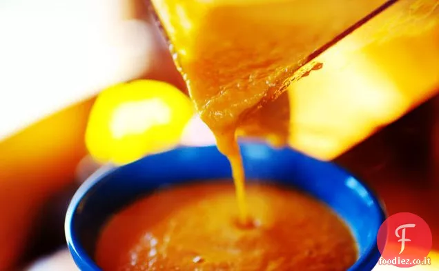 Zuppa di carote e timo con crema