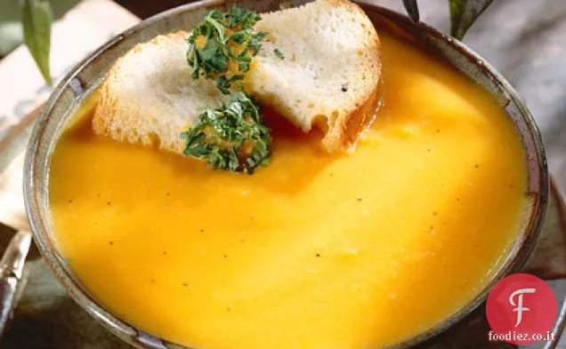 Zuppa di carote e zucca con crostini di pane alla Parsleyed