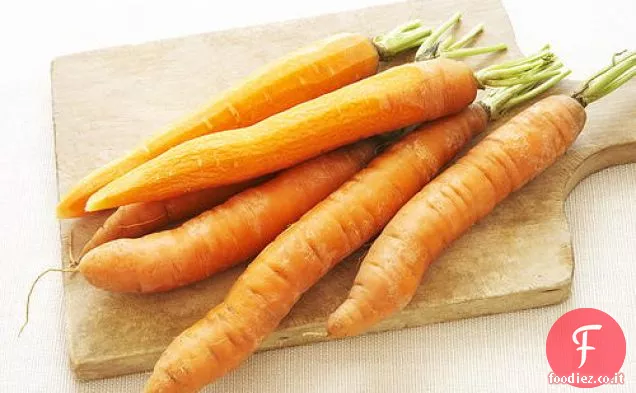 Daikon grattugiato e insalata di carote