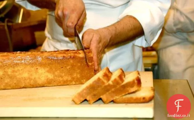 Ricetta del pane di mais allo zenzero e Poblano