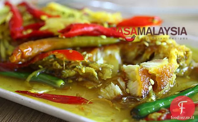 Ricetta di pesce Nyonya Acar (acar Hu)