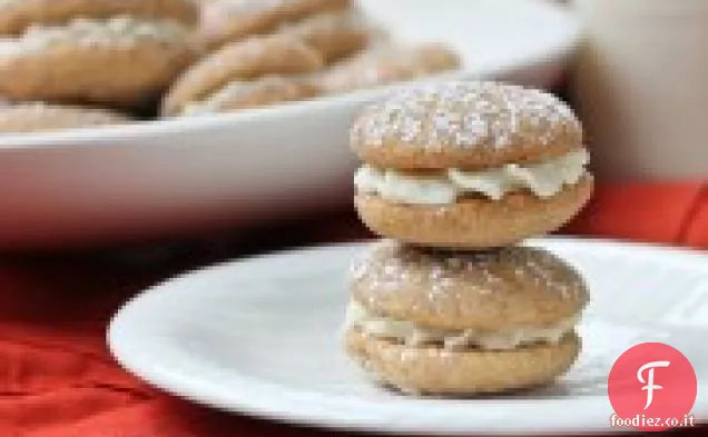 Amaretti di cocco Zenzero con pioggerellina al cioccolato