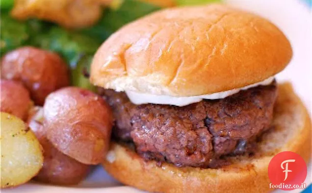 Hamburger con Burro di erba cipollina e prezzemolo