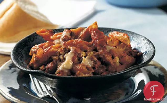 Casseruola di formaggio e hamburger in anticipo