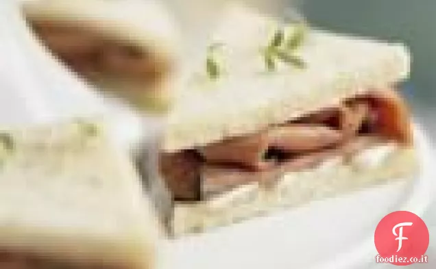 Roast Beef e rafano Maionese Tè Panini