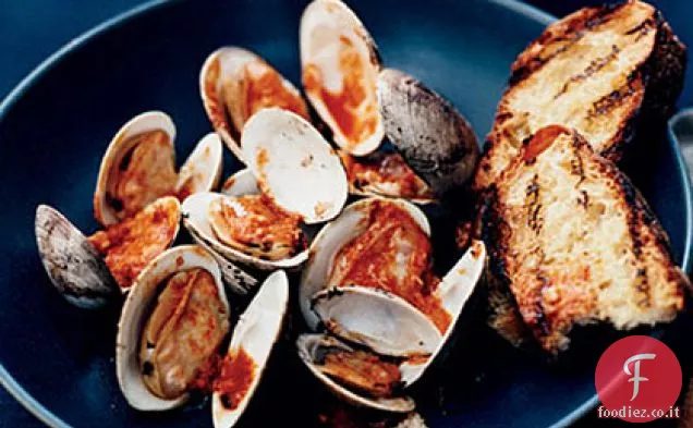 Vongole Aperte al Rafano-Salsa Tabasco