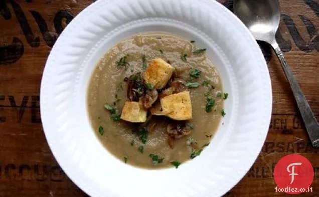 Zuppa cremosa di topinambur