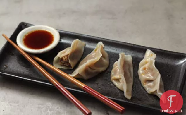 Pollo Shui Jiao (gnocchi di pollo bollito)