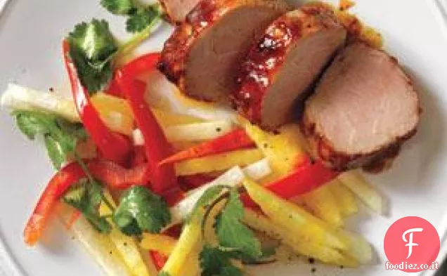Filetto di maiale glassato con Slaw di ananas