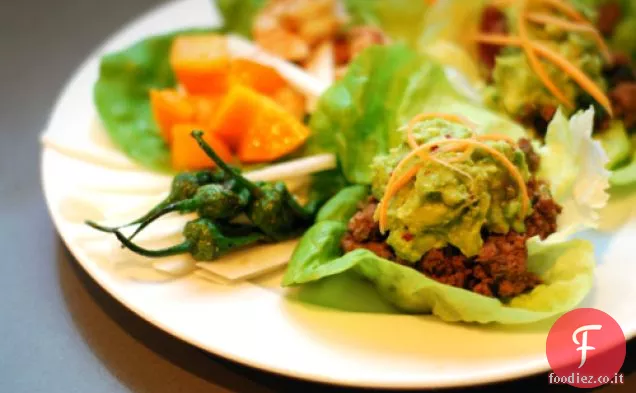 Tacos di lattuga di surf e tappeto erboso