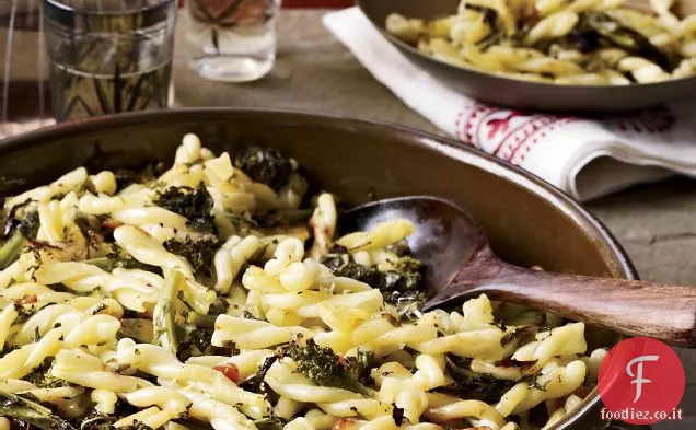 Pasta con Broccoli Stropicciati Rabe e Olive