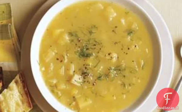 Zuppa di pastinaca e finocchio con aneto