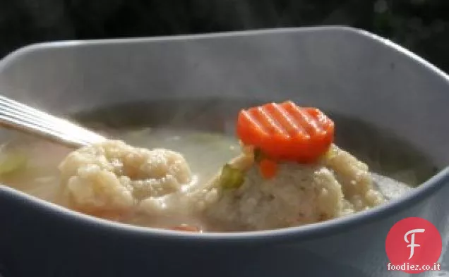 Zuppa di palle di Matzoh