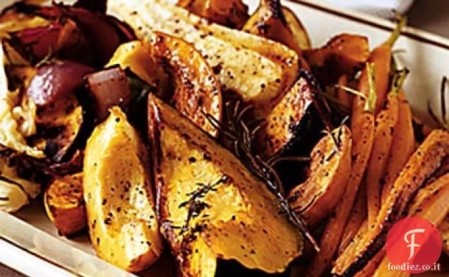 Grande piatto di verdure arrosto