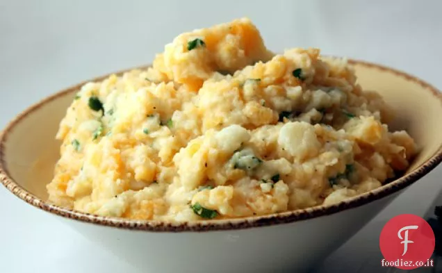 Aglio arrosto Purè di rutabaga e patate
