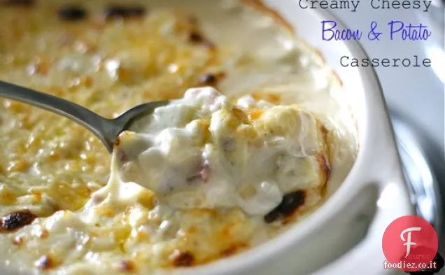 Cremoso formaggio pancetta e patate Casseruola {aka Funeral Potatoes}
