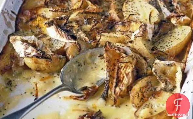 Patate novelle al forno con semi di Camembert e papavero