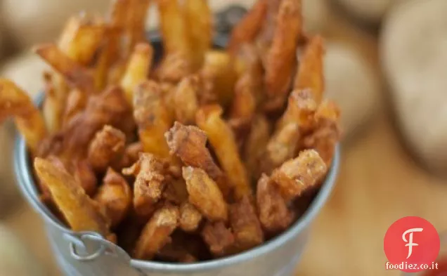 Patatine fritte Cajun pastellate di birra