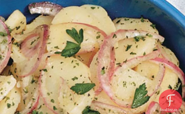 Insalata di patate con olio e aceto