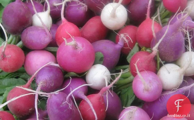 Insalata di ravanelli ed erba cipollina