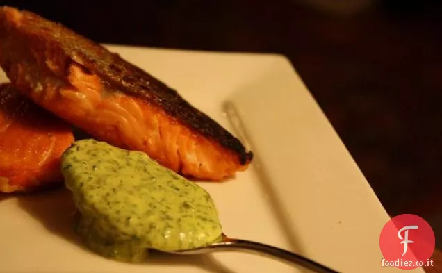 Salmone scottato con salsa verde