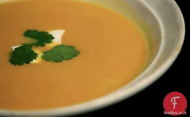 Zuppa di patate dolci al curry