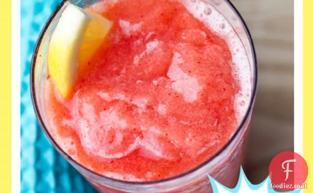 Limonata rosa Acqua di cocco gelida