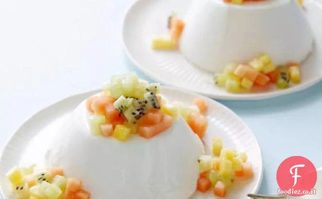 Panna Cotta al cocco con frutta tropicale