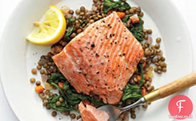 Salmone Selvatico con Lenticchie e Rucola