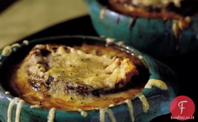 Zuppa di cipolle francese